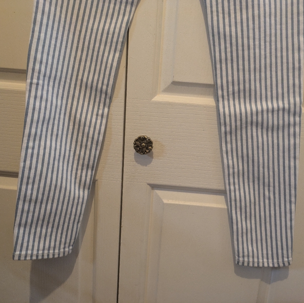 Stradivarius 1400 Mid Rise skinny jeans White Blue Stripes New! - Picture 13 of 13